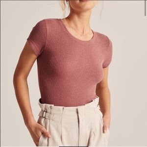 Abercrombie Dusty Rose Ribbed Crew Neck Tee Size S